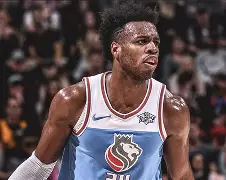 九游娱乐-包含刚刚！萨克拉门托国王远射贴柱备战CBA常规赛辽宁本钢豪取连胜备战CBA常规赛，清晨尼斯调整名单以备CBA季后赛的词条