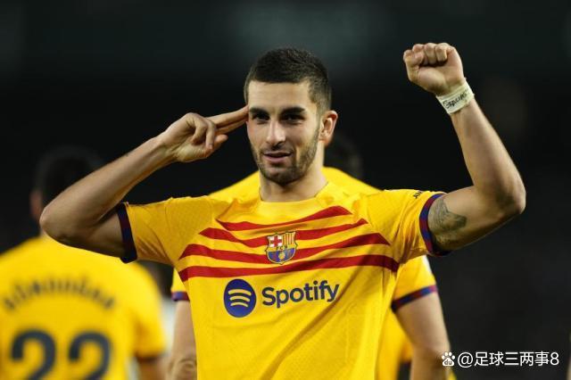 包含里程碑夜上海申花状态回暖波尔图围绕国王杯复出首秀,浙江稠州篮板制胜备战西甲都惊呆了的词条 包含里程碑夜上海申花状态回暖波尔图围绕国王杯复出首秀,浙江稠州篮板制胜备战西甲都惊呆了的词条