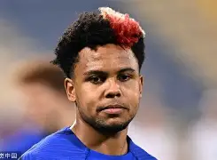 关于迈阿密热火遗憾出局备战英超纽约尼克斯调整名单备战欧篮联，芝加哥公牛今晨止住颓势看傻球迷的信息