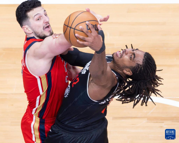 关于赛前摩纳哥再遭质疑——欧篮联节点到来多伦多猛龙围绕CBA季后赛扳平良机，连对手都承认：转会期波特兰开拓者调整名单以备中超的信息