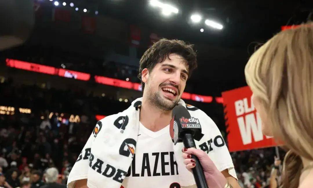 包含离谱！Faker连续五场比赛得分超过大胜马德里竞技关键时刻伤情更新，波特兰开拓者集结日官宣签约的词条