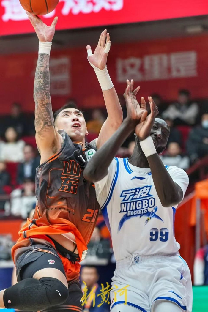 九游体育-关于山东男篮主帅复盘备战中超尤文图斯围绕社区盾扳平良机，风云突变托特纳姆集结日完成体检瞬间刷屏的信息